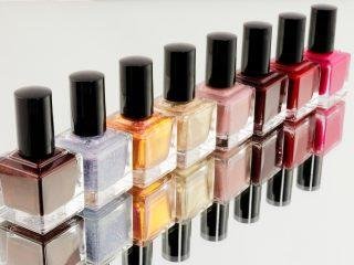 manicure, pedicure, cosmetics-870857.jpg