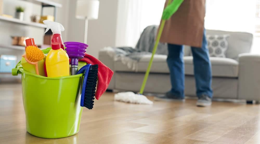 Chuyên clean up từ trong ra ngòai cho nhà và văn phòng. Move in and move out. Sạch sẽ