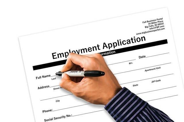 CTY ở GARDEN GROVE cần tuyển các vị trí Full-time: NV BÁN HÀNG TẠI STORE