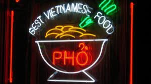 NGUOI-VIET-RAO-VIEC-LAM-TIEM-PHO-O-MY