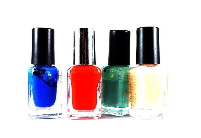 Chúng tôi cần bạn – thợ nail có tâm và kỹ năng. Tuyển thợ nail làm móng dài và designs.