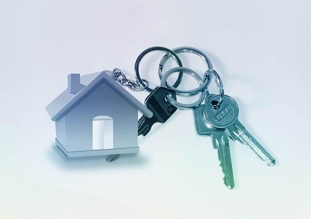 Đường Magnolia góc Katella gần chùa Dược Sư cho thuê phòng rộng giá $800/tháng. Xin gọi