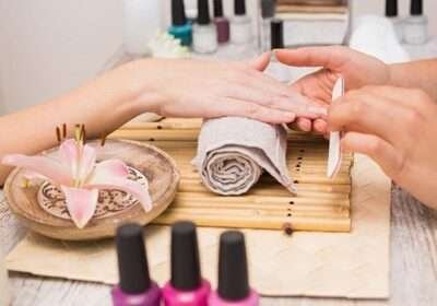 VIEC-LAM-NAILS-O-MY-NGUOI-VIET-RAO-VAT-2