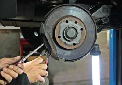AUTO-REPAIR-LITTLE-SAIGON-VIETNAMESE