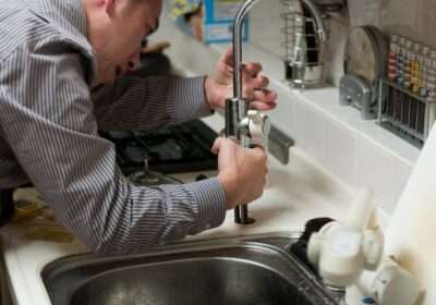 PLUMBER-KINHDOANHUSA-1