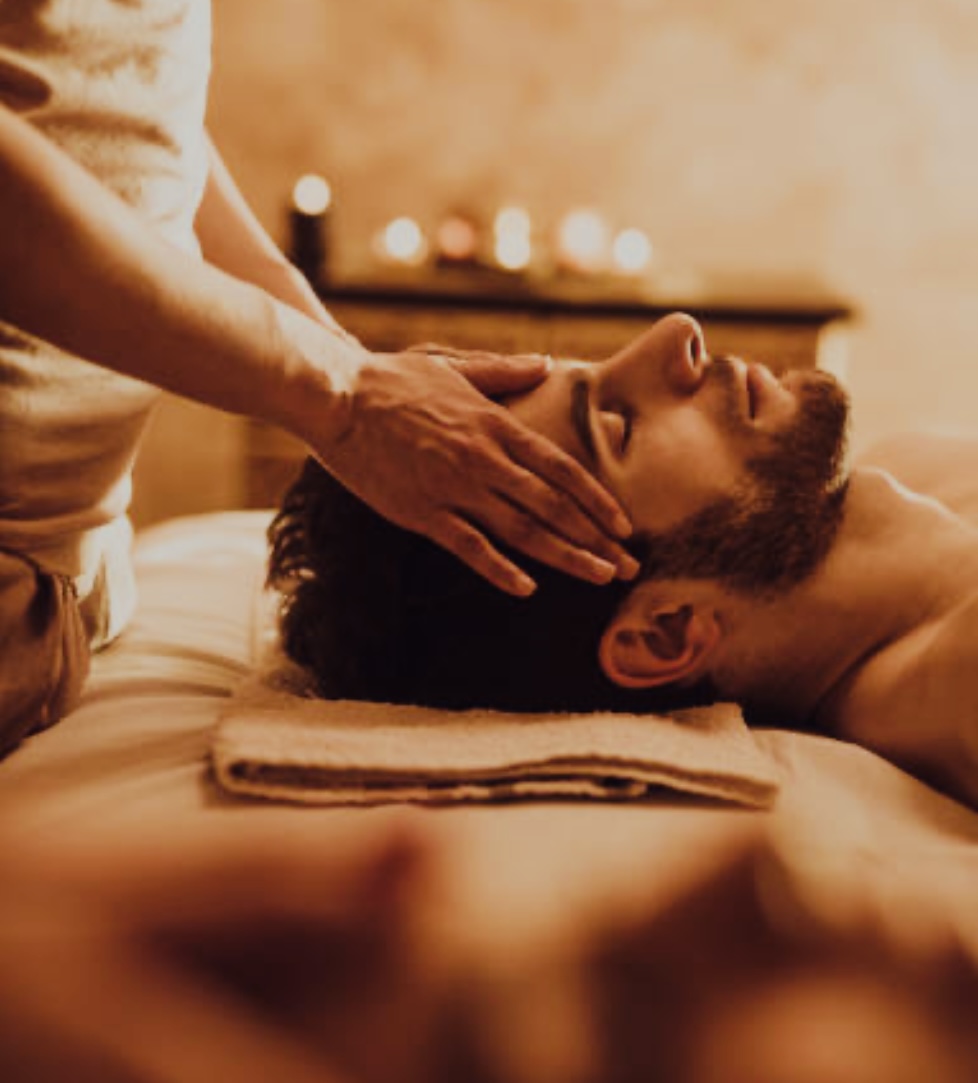 Full Body Massage FACIAL, WAX, ĐÁ NÓNG Cali