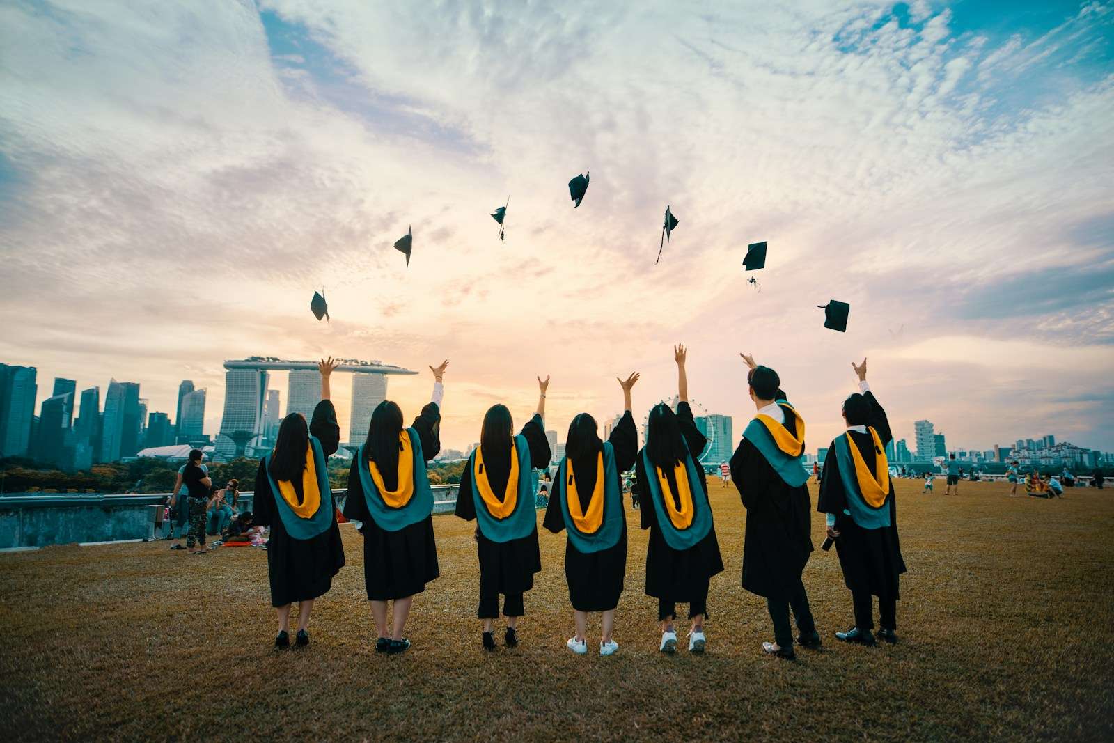 School First Learning cung cấp dịch vụ dạy kèm tại nhà các môn học như Đọc, Viết, Toán,